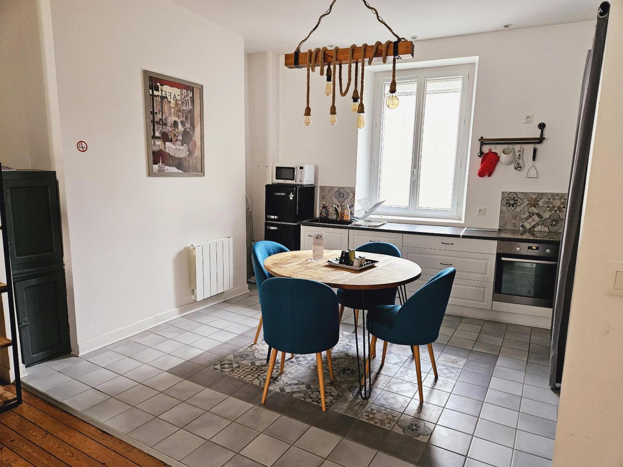 Charmant Cocon Au Coeur D'Angers Apartment Exterior photo